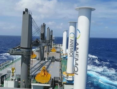 Ελληνική εταιρία κατασκεύασε το πρώτο φορτηγό πλοίο στον κόσμο που κινείται με αιολική ενέργεια